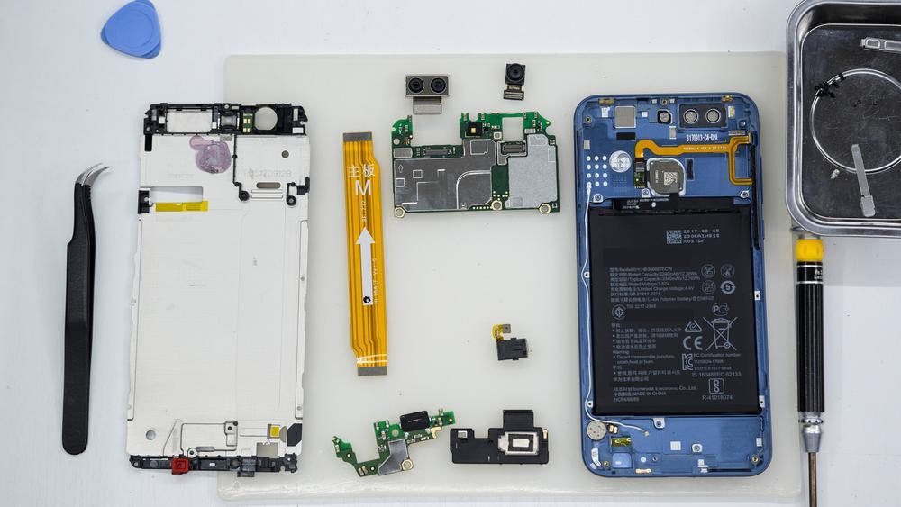 🛠 How to disassemble Huawei Nova 2 Plus instruction | Photos + Video