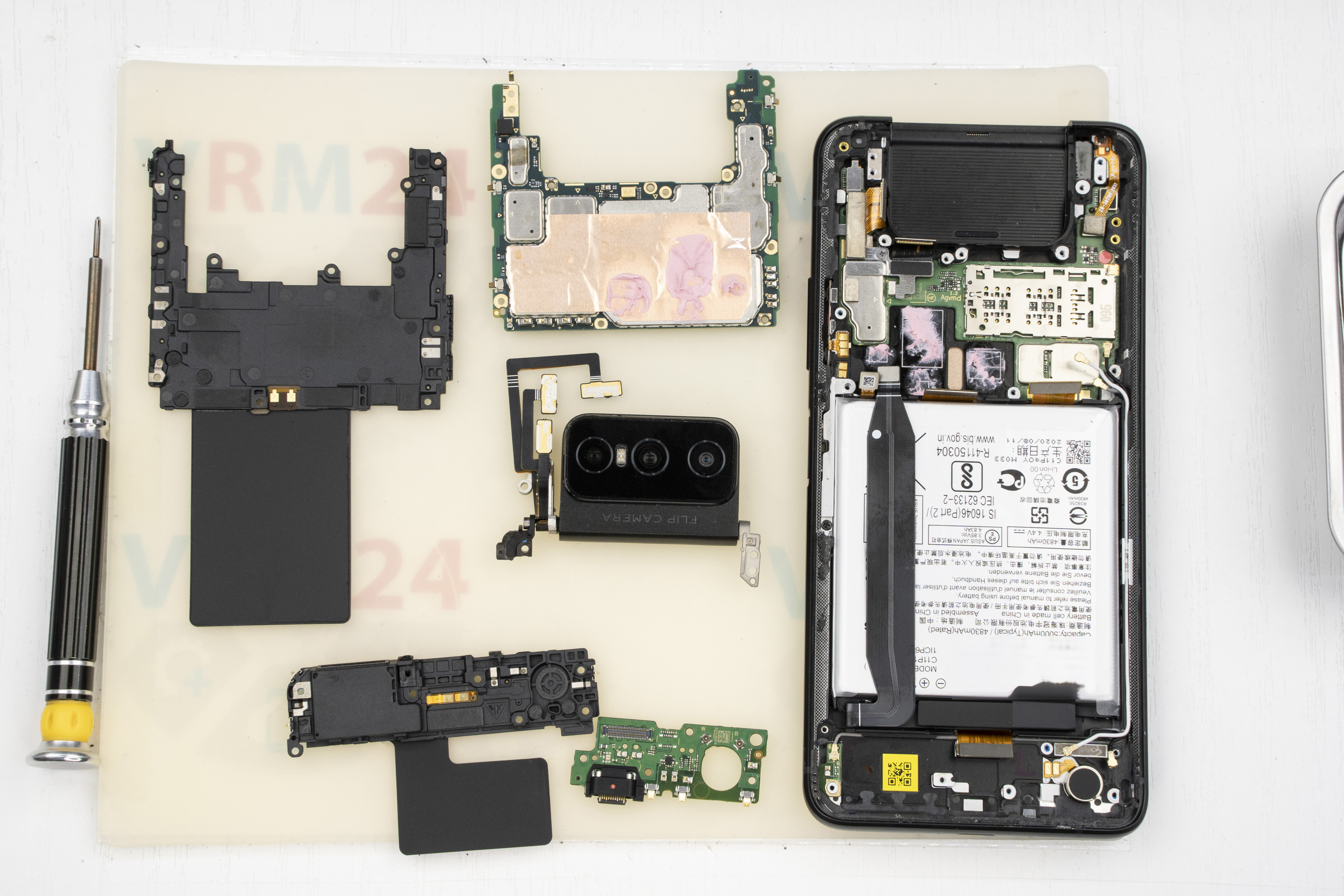 Nappe De Connexion Pour Carte Mère Asus Zenfone 7 / 7 Pro - Occasion