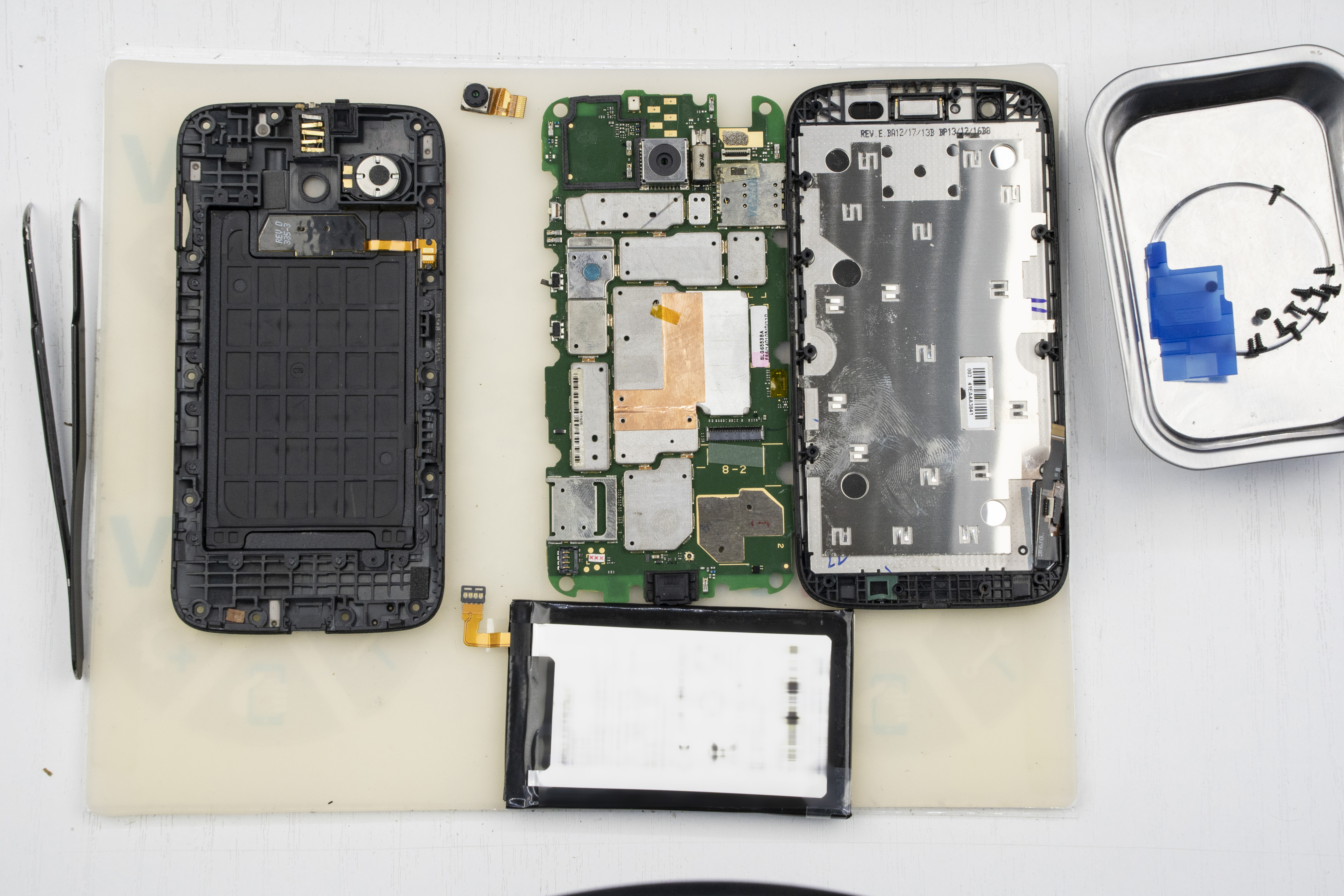 🛠 How to disassemble Motorola Moto G (1st gen) XT1032 instruction