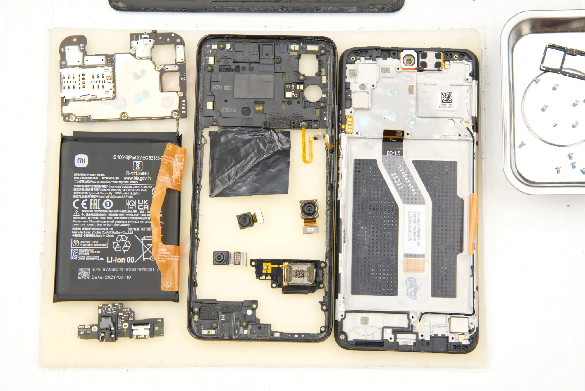 🛠 How to disassemble Xiaomi POCO M4 Pro 5G instruction | Photos + Video