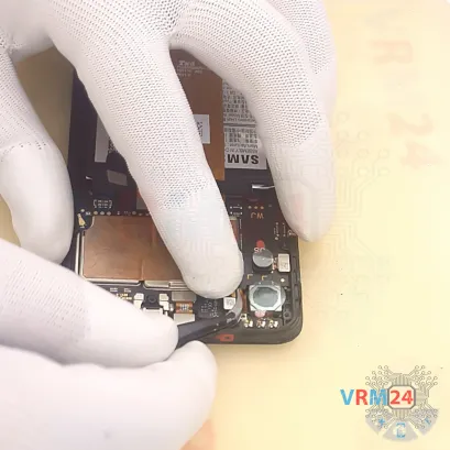 How to disassemble Samsung Galaxy A04 SM-A045, Step 11/3