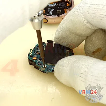 How to disassemble Samsung Galaxy Watch Active 2 SM-R820, Step 8/3