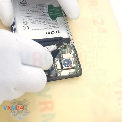 Как разобрать Tecno Pova 6, Шаг 11/2