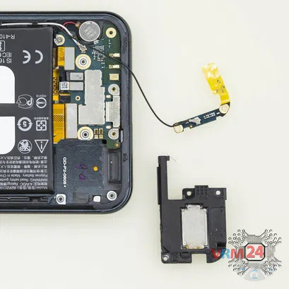 How to disassemble HTC U11, Step 10/2
