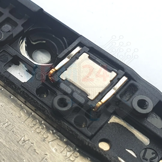 Earpiece speaker