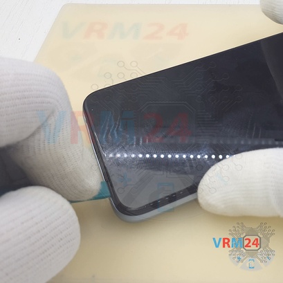 How to disassemble Realme C15, Step 3/4