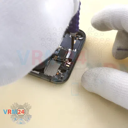 How to disassemble Apple iPhone 11 Pro, Step 19/6