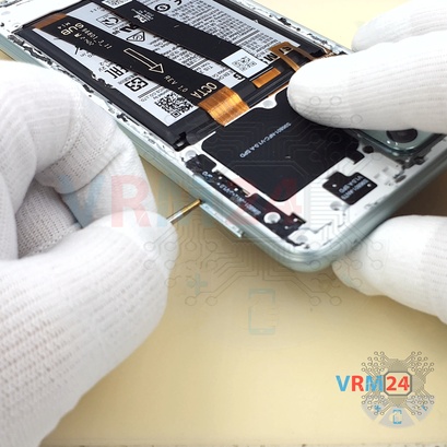 Cómo desmontar Samsung Galaxy A22s SM-A226, Paso 2/3