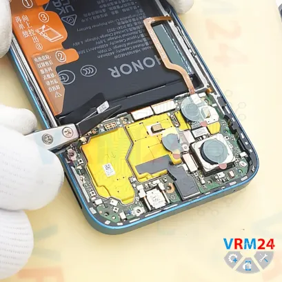 How to disassemble Honor 200 Lite, Step 7/2