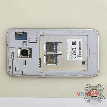 Como desmontar Samsung Galaxy J1 (2016) SM-J120 por si mesmo, Passo 4/4