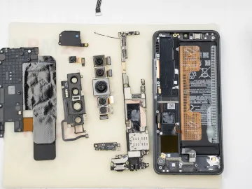 How to disassemble Xiaomi Mi Note 10 Pro