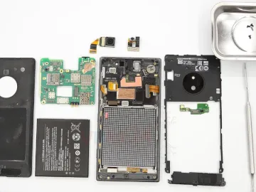 Cómo desmontar Nokia Lumia 830 RM-984