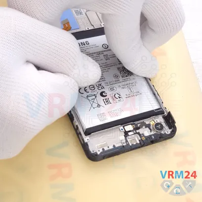 How to disassemble Samsung Galaxy M55 SM-M556, Step 15/3
