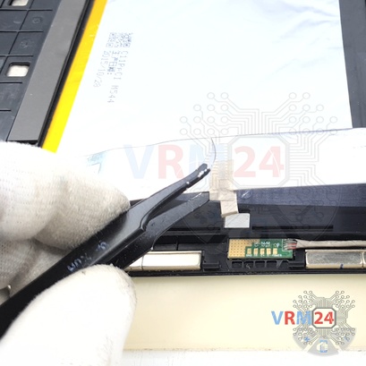 Como desmontar Asus ZenPad 10 Z300CG por si mesmo, Passo 10/3