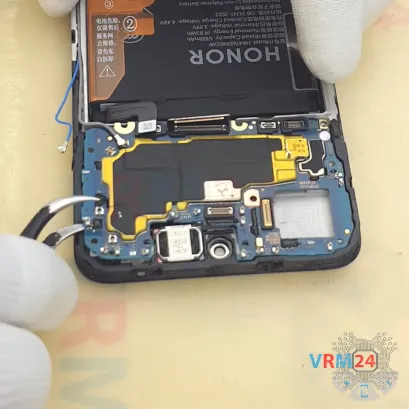 Cómo desmontar HONOR X7c, Paso 16/3