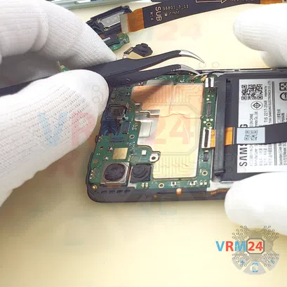 How to disassemble Samsung Galaxy A22s SM-A226, Step 15/2