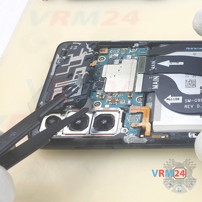 How to disassemble Samsung Galaxy S21 Plus SM-G996, Step 7/4