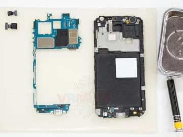 How to disassemble Samsung Galaxy J4 SM-J400
