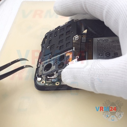 How to disassemble vivo Y31, Step 8/3