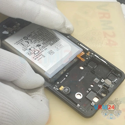 How to disassemble Samsung Galaxy S21 FE SM-G990, Step 18/3