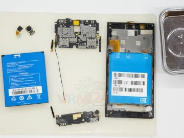 How to disassemble Highscreen Boost 3