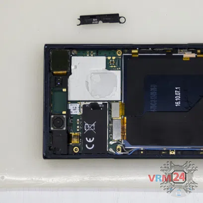 How to disassemble Sony Xperia XZ, Step 9/2