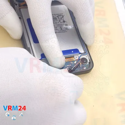How to disassemble Samsung Galaxy A26 SM-A268, Step 10/2