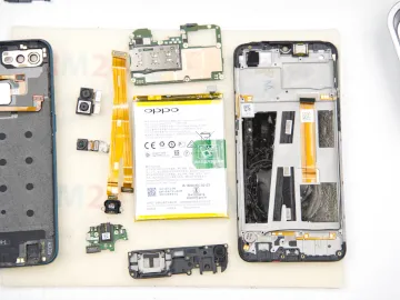 How to disassemble Oppo Ax7