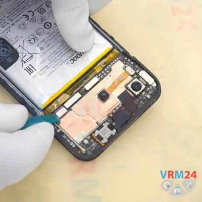 How to disassemble Realme 15T, Step 7/2