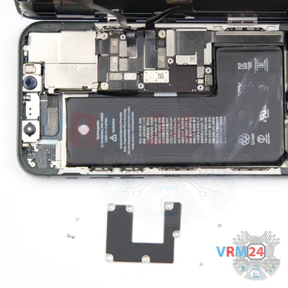 How to disassemble Apple iPhone 11 Pro, Step 6/2