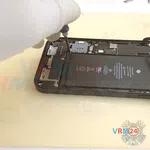 How to disassemble Apple iPhone 12, Step 13/4