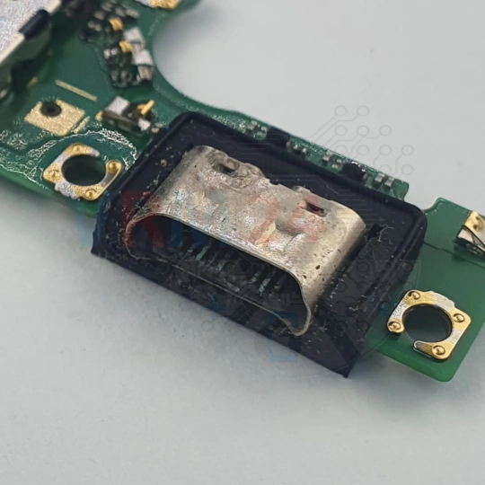 Charging port