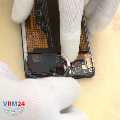 How to disassemble Xiaomi Redmi Note 14, Step 8/3