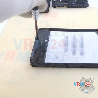 How to disassemble ZTE Blade A31, Step 4/4
