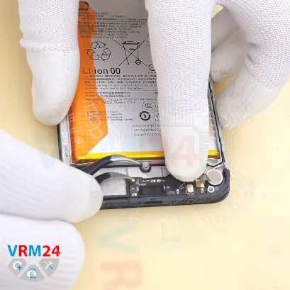 Cómo desmontar Xiaomi POCO M6, Paso 11/3