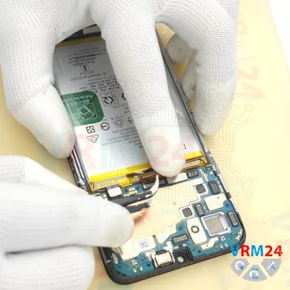 Как разобрать Realme C35, Шаг 13/2