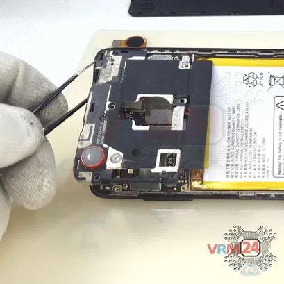 How to disassemble ZTE Blade A7 Vita, Step 6/3