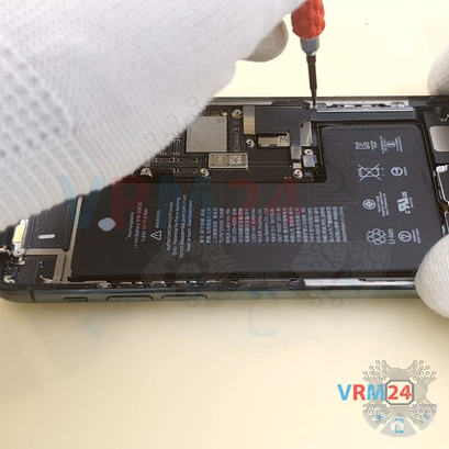 Cómo desmontar Apple iPhone 11 Pro, Paso 11/4