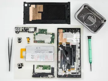 How to disassemble Sony Xperia XA1 Ultra
