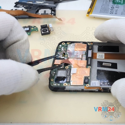 How to disassemble Oppo Ax7, Step 12/5