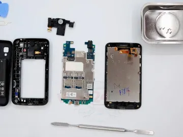 Cómo desmontar LG Optimus L4 II Dual E445