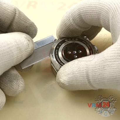 How to disassemble TAG Heuer Connected 2020, Step 4/3
