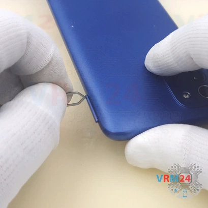 How to disassemble Samsung Galaxy A03 SM-A035, Step 2/3