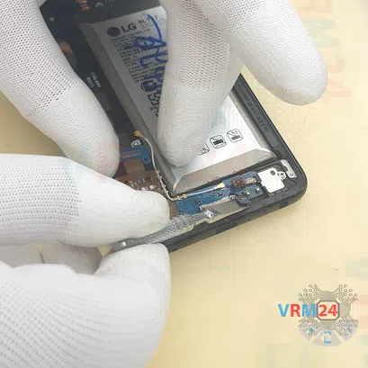 How to disassemble LG V40 ThinQ V405, Step 14/5