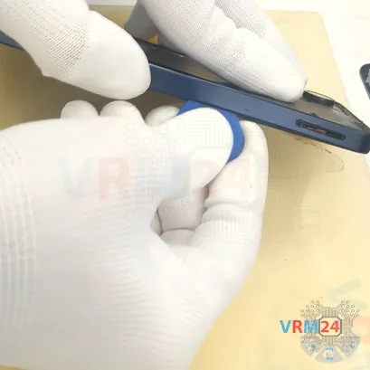 How to disassemble Samsung Galaxy A06 SM-A065, Step 6/2