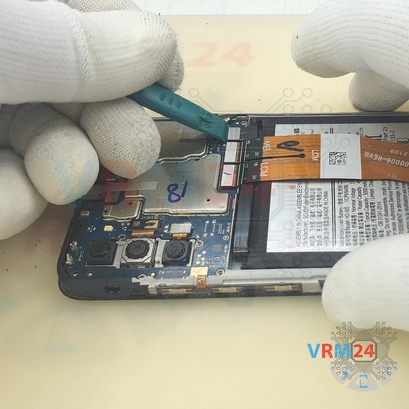 How to disassemble Samsung Galaxy A02s SM-A025, Step 6/3
