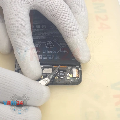 Cómo desmontar Xiaomi RedMi Note 12S, Paso 13/2