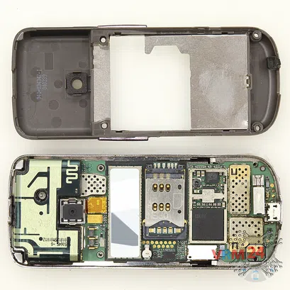 How to disassemble Nokia 8800 Arte RM-233, Step 4/2