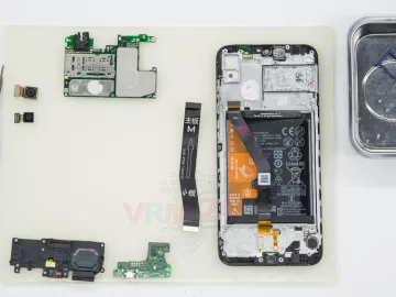How to disassemble Huawei Honor 8A