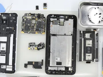 How to disassemble Asus ZenFone 2 ZE550ML